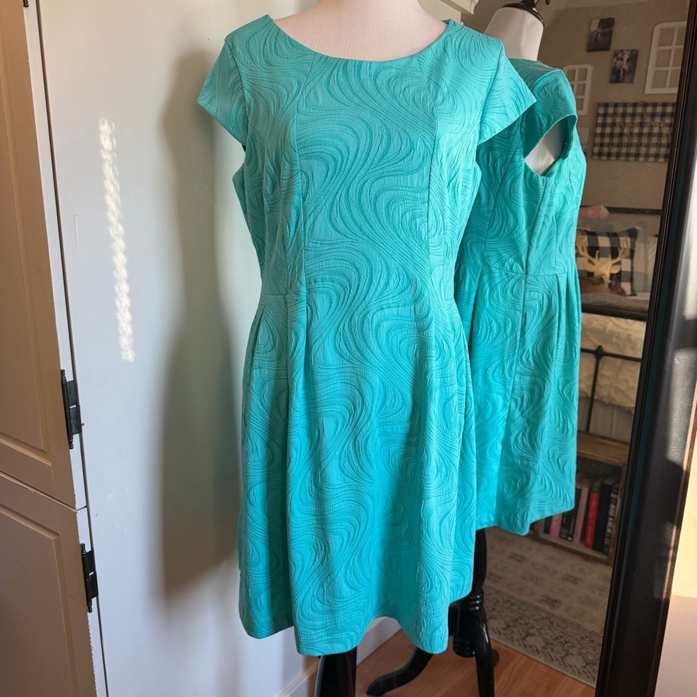 R&K Size 14 Petite Turquoise Dress